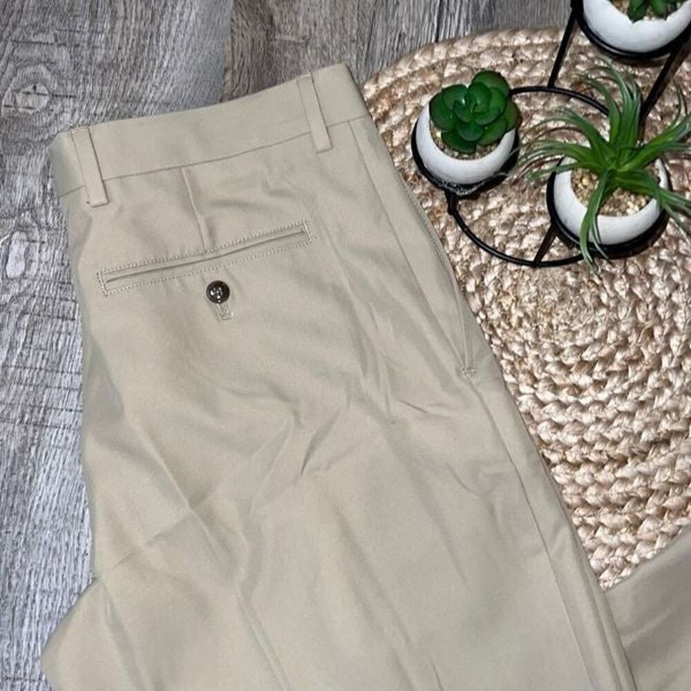 Walter Hagen mens flat front khaki golf pants size 34x32 NWOT - Picture 2 of 8